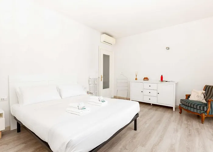 Cosy Close To The Metro Station - Zeno 52 Rome
