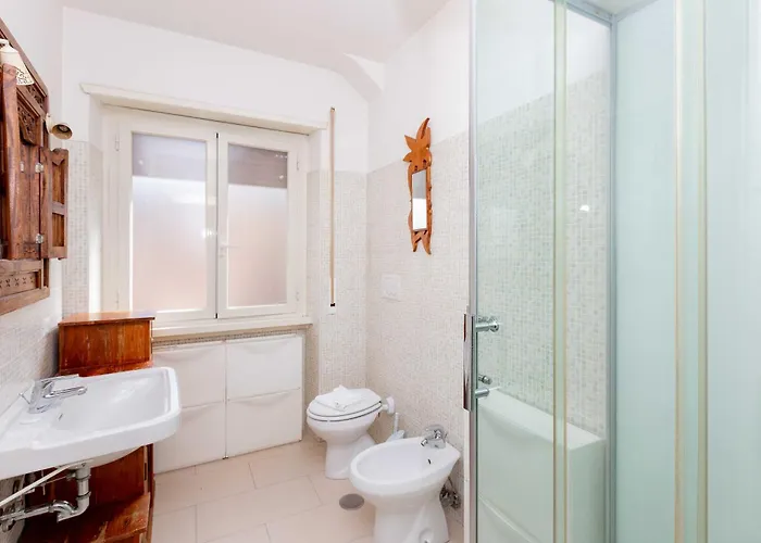 Cosy Close To The Metro Station - Zeno 52 Apartment Rome